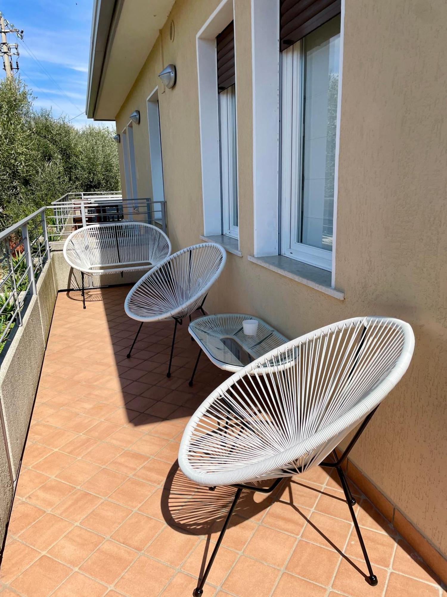 Casa Mario & Laura Ferienwohnungen Free Wi-Fi Parking Malcesine Exterior foto